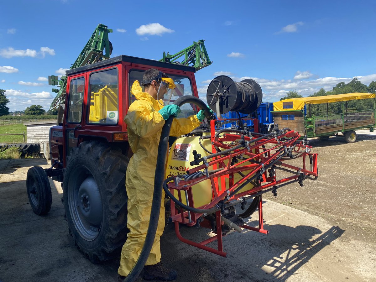 RowdefieldT's tweet image. PA2 training in the sunshine ☀️! Both candidates also passed their PA1 with us on Monday, great 👍 job everyone!!!
#pa1 #pa2 #landbased #cityandguilds #nptc #thebestinstructors #teamrowdefield