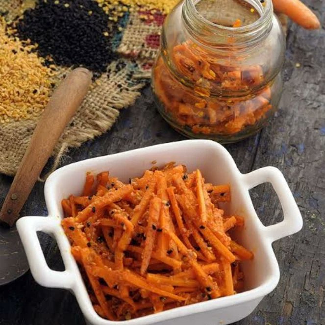 villagething784's tweet image. Add a touch of authenticity to your meals with our Gajar Achar. Order now and savor the rich tapestry of Pakistani flavors in every bite! 🇵🇰🍽️

#GajarAchar #PakistaniFlavors #TasteOfTradition #SpiceUpYourMeal