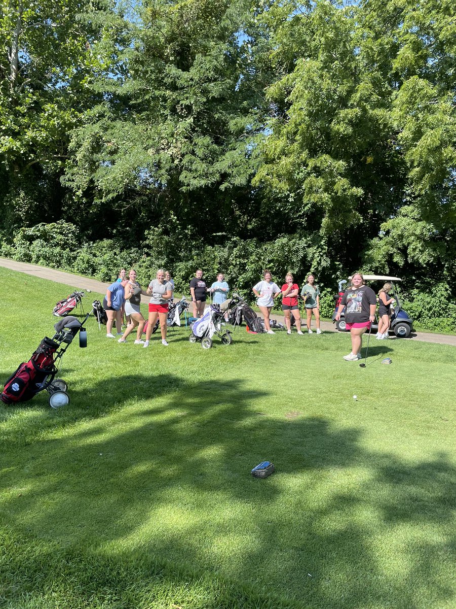 Got to get out and walk a few holes today. These girls are learning fast and doing great. Always love positive attitudes and trying to get better.