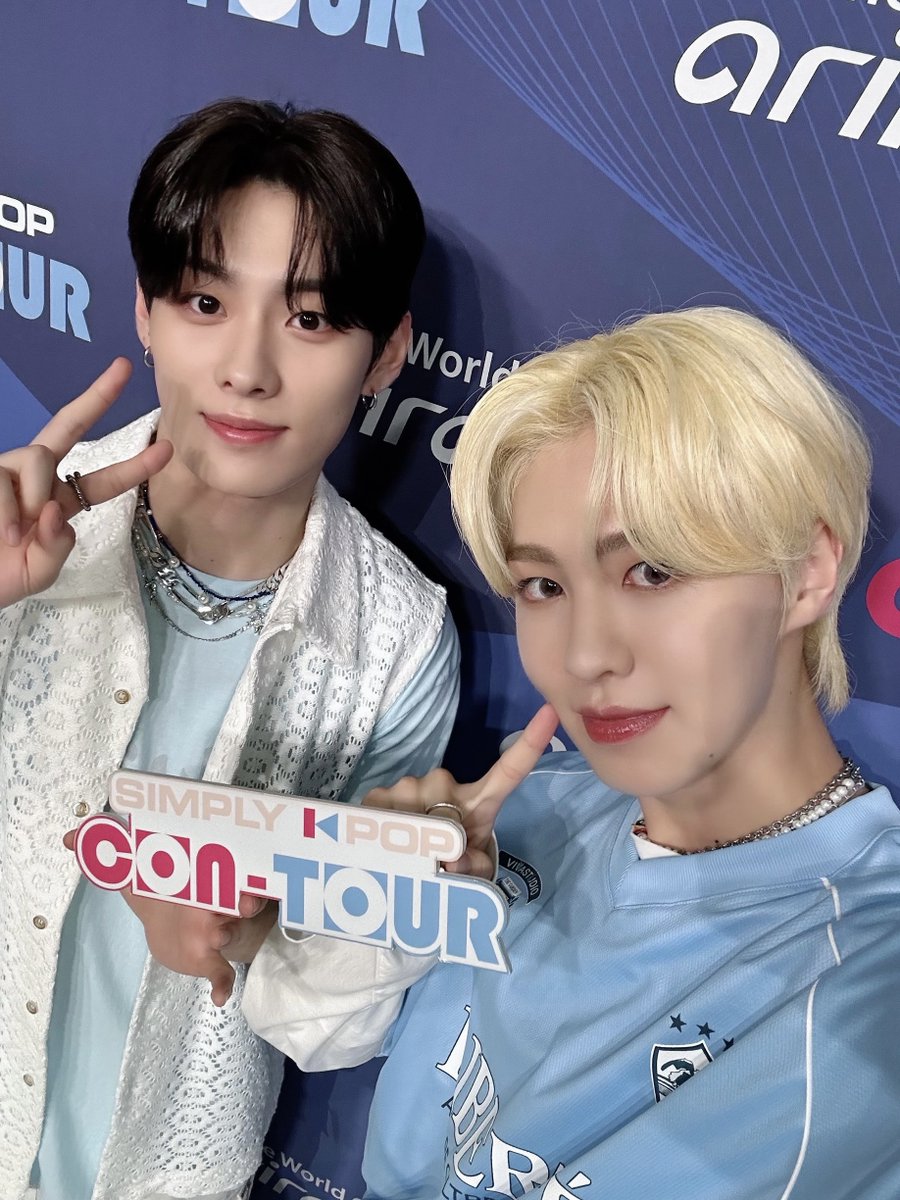 SIMPLY K-POP tweet media