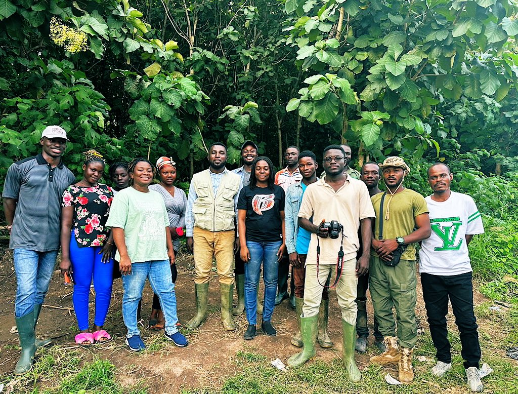 InecGhana's tweet photo. Safeguarding our natural resources necessitates unity. It's a combined endeavor; the conservation of our precious forests requires the commitment of all, not just one. Thank You @restoreforward @onetreeplanted  #ClimateActionNow #AFR100 https://t.co/q3iFQGYtFJ