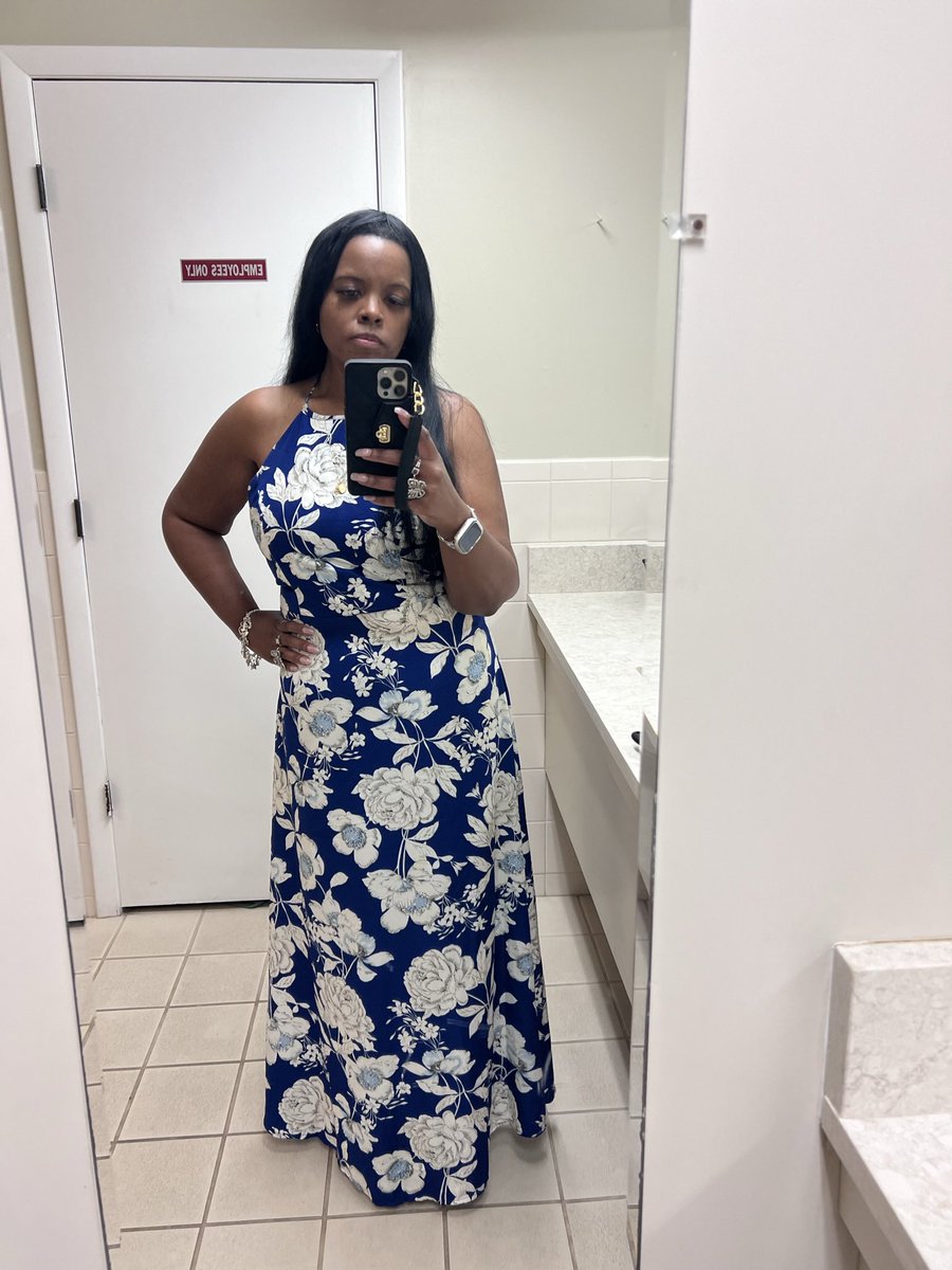 MsNicoleDolison's tweet photo. Still dropping!❤️✨ healthier than I ever, down 69 pounds, and still going! Can’t even eat like a pig anymore, I eat like a bird, sometimes I have stomach problems, but all in above I still feel healthier, slimmer, I’m feeling a lot better ! I can even fit into my floral dress!💙 https://t.co/Opk4OYYhgf