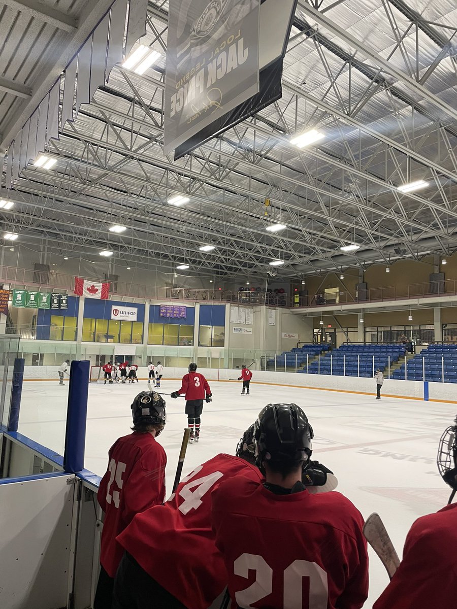 mara_cutting's tweet photo. Main Camp Day 1! @goderich_flyers #GoFlyers https://t.co/sztFnd3DaA