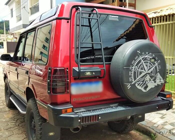 SeriesLandRover's tweet photo. Renato's 1997 Land Rover Discovery "Iron Lady" - LandyReg Registry #AutoShrine https://t.co/xL38GAbZ6n https://t.co/2L4NzPuhyo