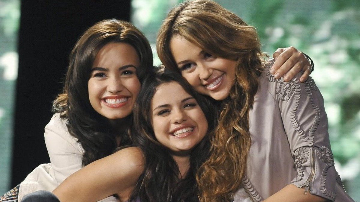 PopBase's tweet photo. 14 years ago today, Miley Cyrus, Jonas Brothers, Selena Gomez &amp; Demi Lovato released their charity single ‘Send It On.’ https://t.co/kg2TH7sw3K