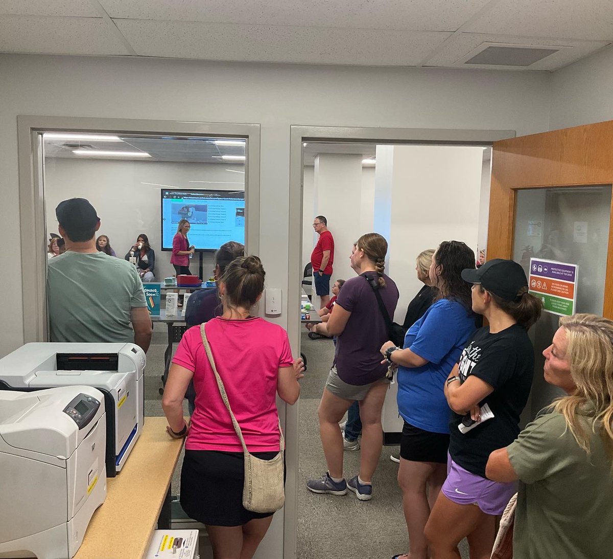 TroyMiamiCtyPL's tweet photo. So many local educators! We have loved sharing our #MakerLab and #TMCPL resources with you over the last few days. 
Thank you!❤️

There is one more Educator Open House scheduled next week. Register at https://t.co/DjUtlqPvFM. https://t.co/2Tb0ePPaDi