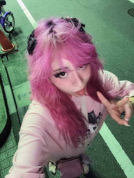 Japón es tan seguro a la 1:00 am https://t.co/oMWZ47G9MJ