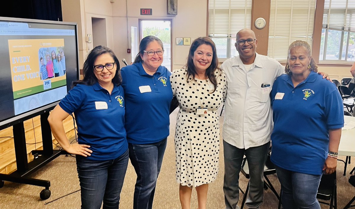 Penn Elementary loves our PTA!  Getting ready to plan an amazing year for our community. Thank you <a href="/sdschools/">San Diego Unified</a> and <a href="/sdcouncilpta/">San Diego Unified Council of PTAs</a> for sponsoring a cluster connection breakfast. 
#WeLovePenn @FabiBagulaPhD