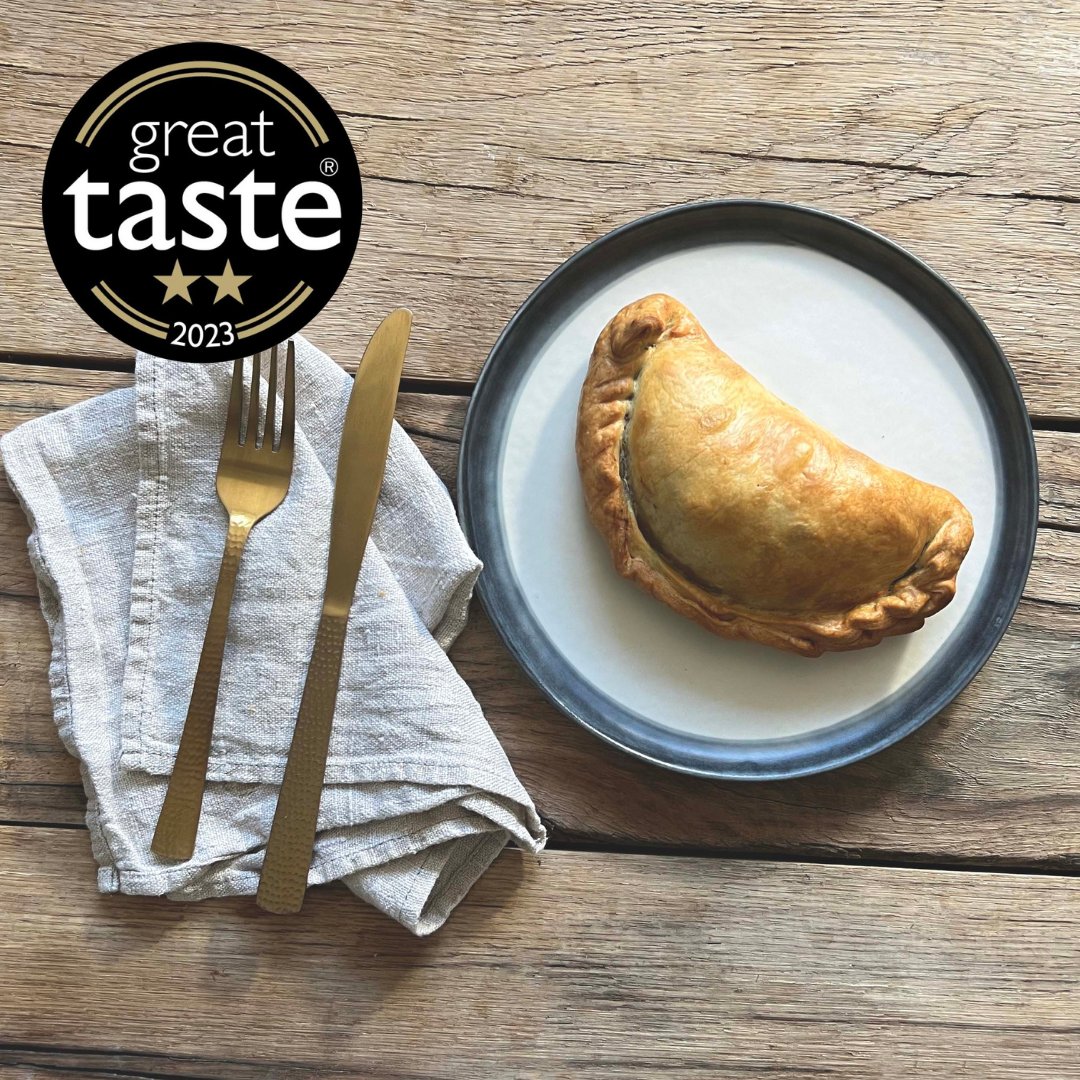 We are thrilled to announce that our Home Farm Kitchen Range has clinched not one, but two prestigious Great Taste Awards. A heartfelt thanks to our team and community for supporting our commitment to organic excellence #GreatTasteAwards #EversfieldOrganic #HomeFarmKitchen