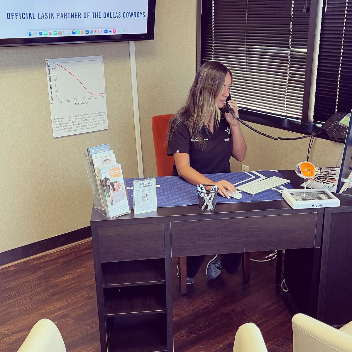 LaserCareEye's tweet photo. https://t.co/GEOqgjKTPO LaserCare Eye Center - https://t.co/ZkaRIoz6Zi https://t.co/8YFXRtIS9t