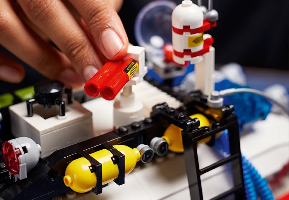 ReportAllGhosts's tweet photo. Come on darlin’~😮‍💨👻🚨

Zavvi Offers Spooktacular Deal On Afterlife Lego Ecto-1! 

If you’ve been waiting to take the dive on the Ghostbusters: Afterlife themed LEGO set - now seems like a better time than ever! 

More on our official Instagram! LINK IN BIO 🔥🔥

#ghostbusters https://t.co/CrESPf3Hwu