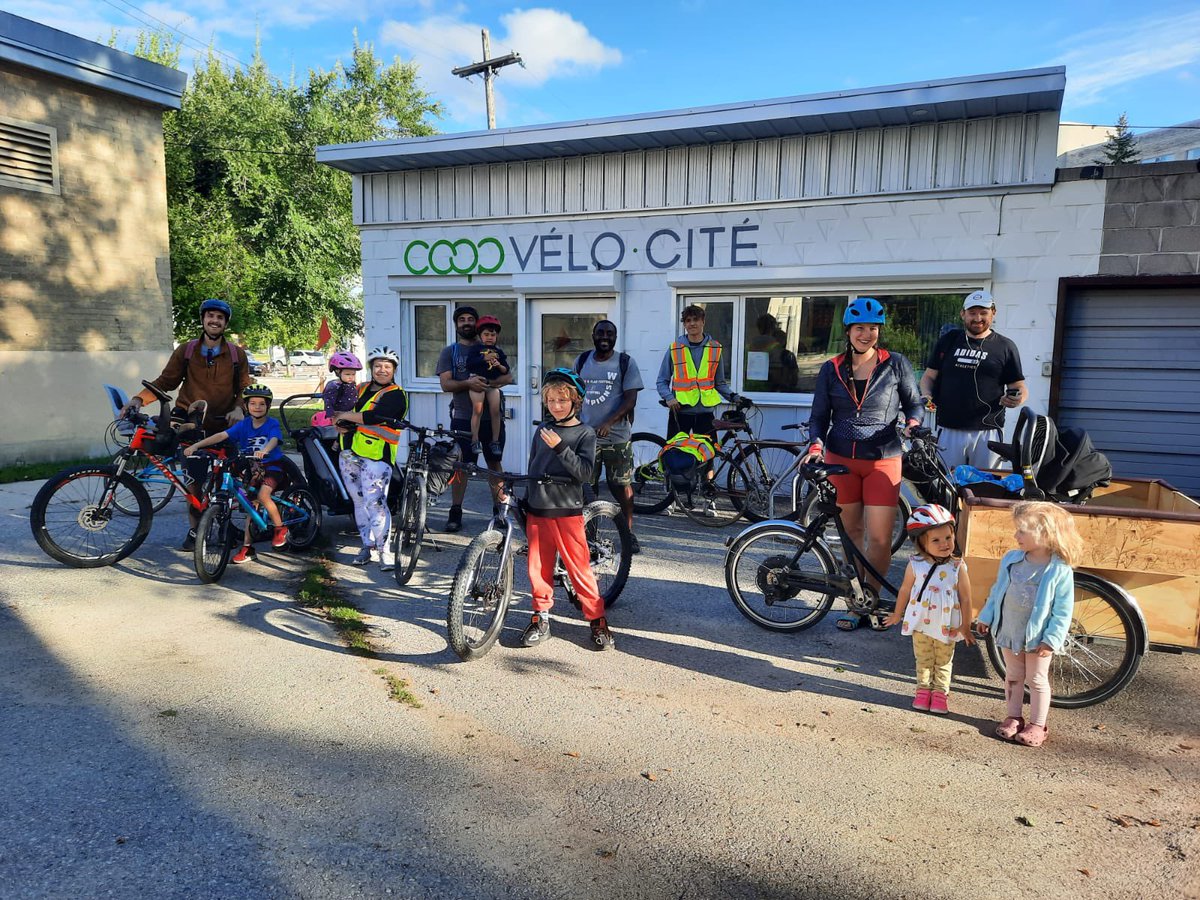 Nous avons eu une merveilleuse randonnée familiale hier soir. La prochaine aura lieu le mercredi, 16 août. Soyez-y!
