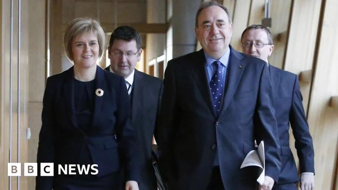 dealatrip's tweet photo. 😜 Great stuff! Salmond slags Harvie off as an idiot! Now Nicola has spurned Alex Salmond. So much for Scotland United Alex 👍🤣🤣🤣🤣🤣🤣🇬🇧🇬🇧
#snpatwar #snpimplosion #snpbad https://t.co/4APaz0tojQ