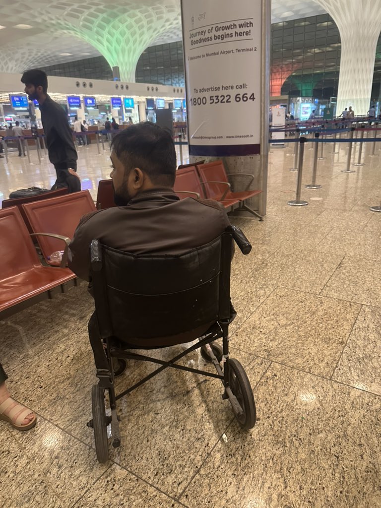 LincySV's tweet image. Part 2 - Never opt for @flyspicejet 

Was welcomed by the most rude and insensitive man at special counter. Said I will have to wait for a porter to help me with wheelchair. And then says transit is via bus so wheel chair will be till the boarding gate.