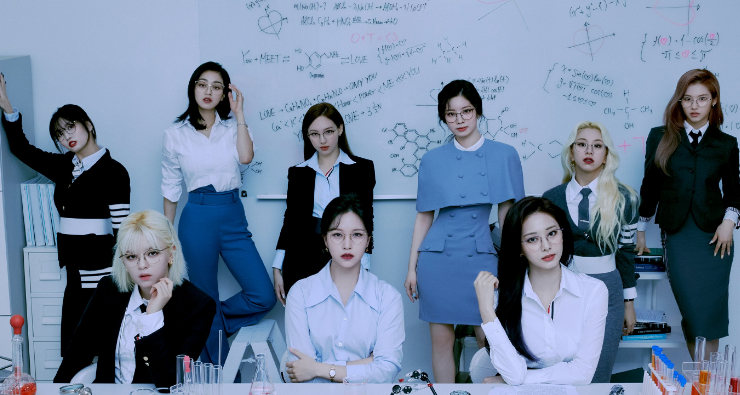 AboutMusicYT's tweet photo. 'Formula of Love: O+T=<3' by TWICE is the highest rated full-length kpop group album this decade on RateYourMusic. https://t.co/xjMshCal4P
