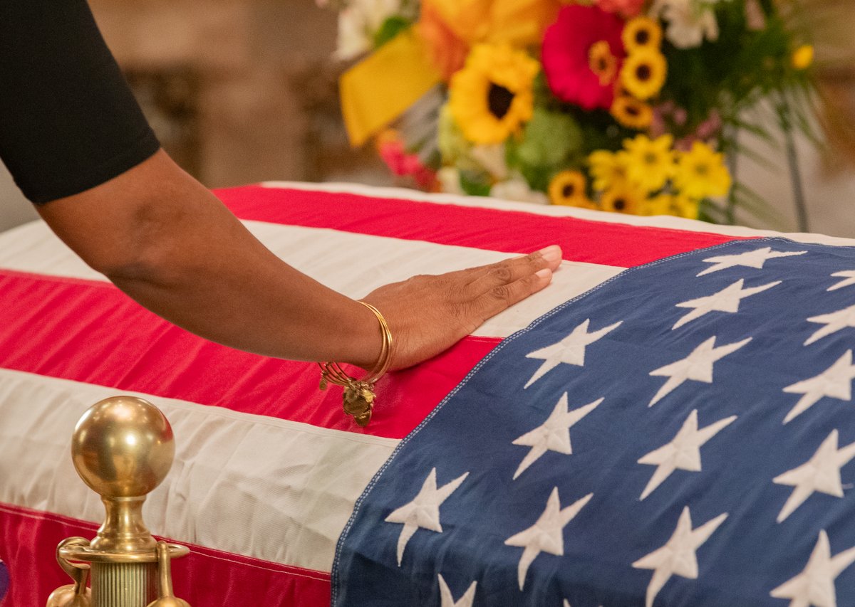 GovMurphy's tweet image. Today, we honor the best partner in government I could ever dream of.

As Sheila took her oath of office as Lieutenant Governor, she said, “We make history not in the moment, but in what we do with it.”

And she did just that. Time and time again.