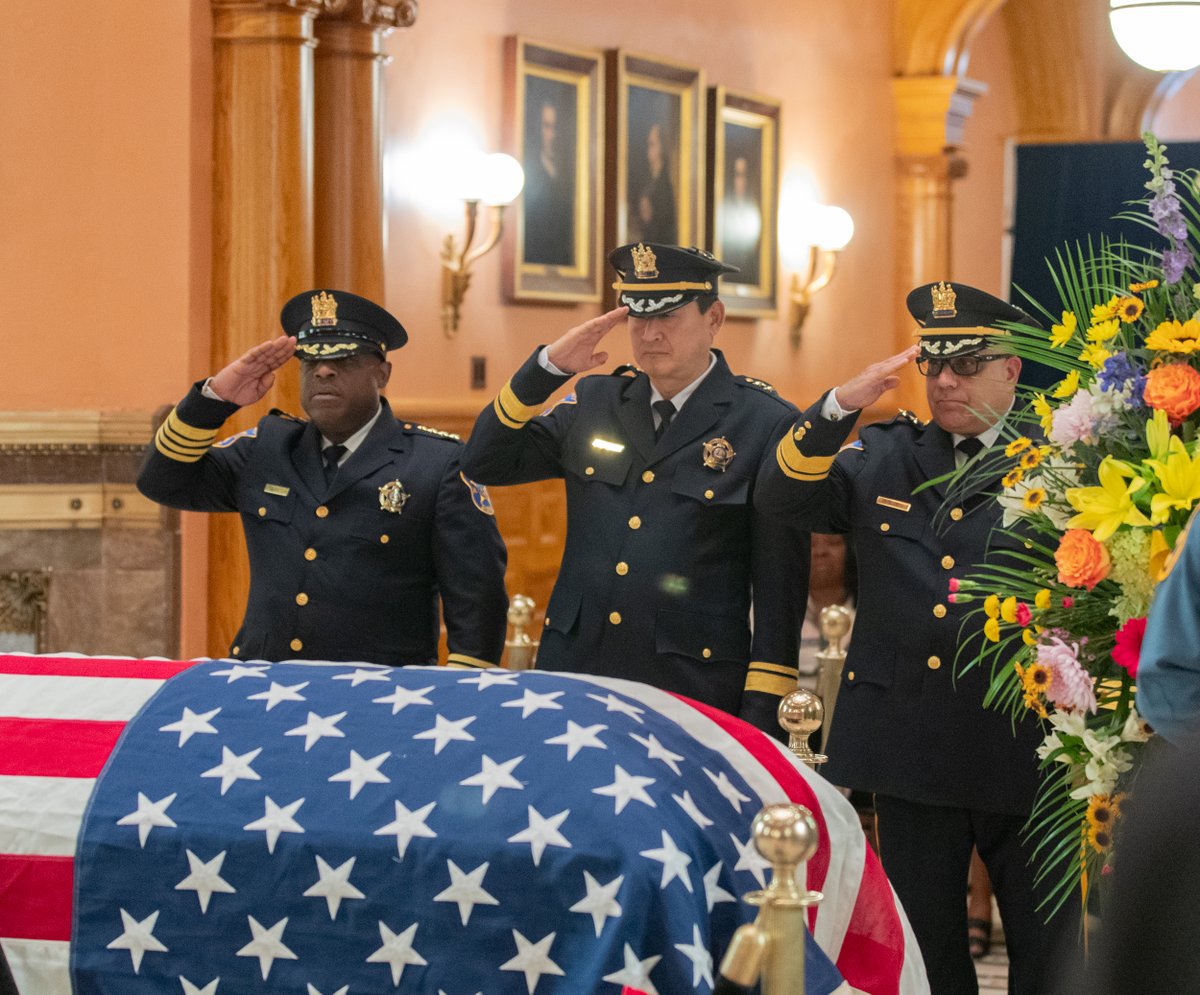 GovMurphy's tweet image. Today, we honor the best partner in government I could ever dream of.

As Sheila took her oath of office as Lieutenant Governor, she said, “We make history not in the moment, but in what we do with it.”

And she did just that. Time and time again.