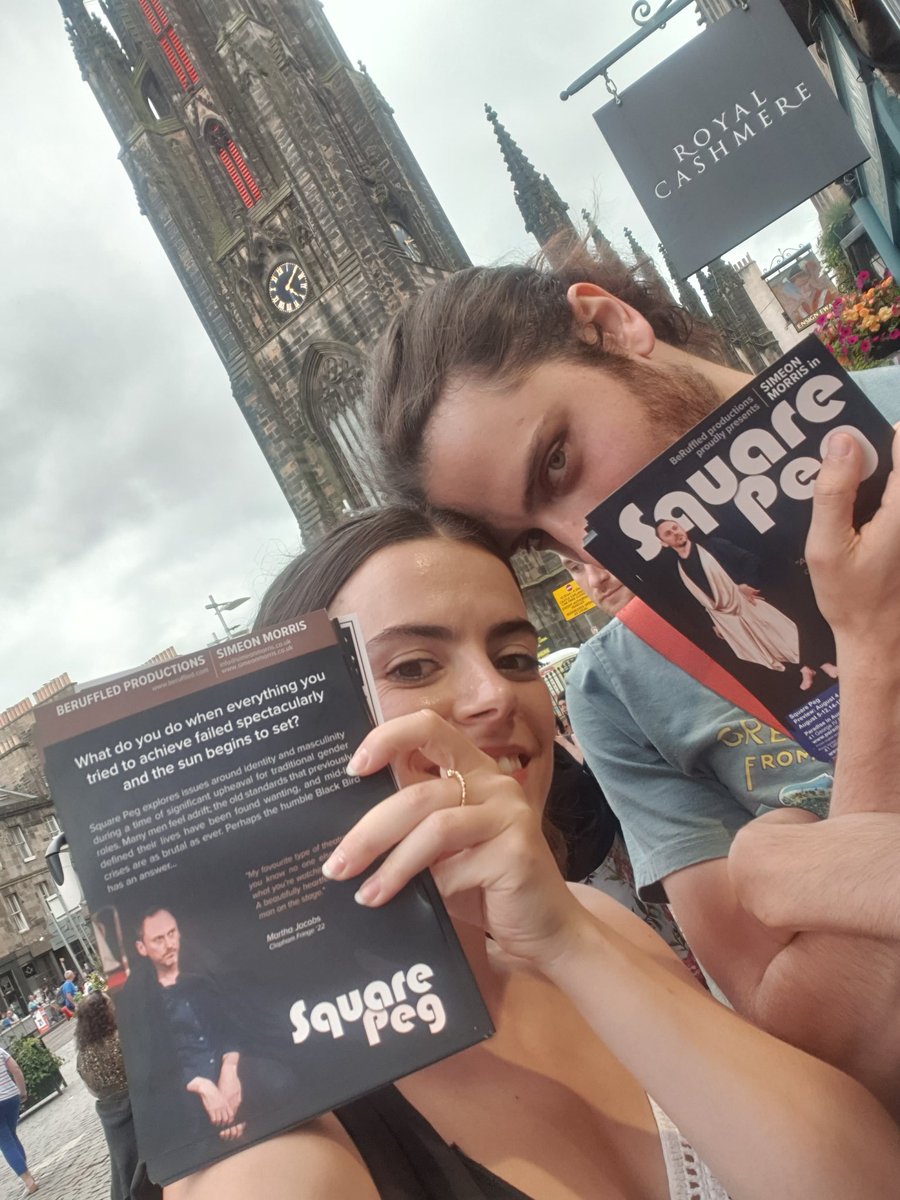 elleoharaacts's tweet photo. @Simeon_Morris_ SQUARE PEG tonight at 6.20 and lots of other nights at 6.20 please come ill buy you a drink 😉 https://t.co/peY2VrglTw