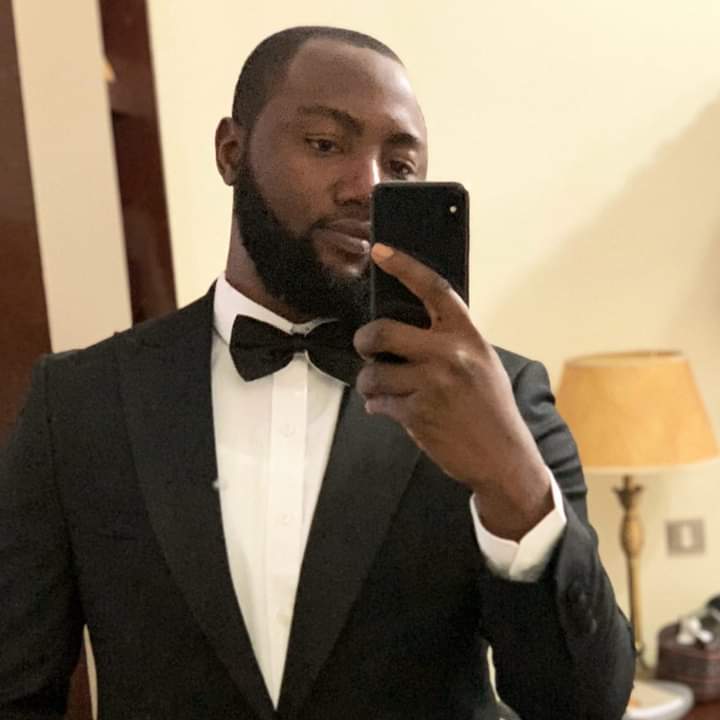 __labama's tweet photo. My dear #Nigerlite, You See this guy I assured you he will never disappoint you, he is competents, diplomats, renowned and services delivers. With your prayers and his dedication & hardworking the longstanding issues with our Revenue and Finace will became a reminiscent. https://t.co/mcAcxLeaIQ