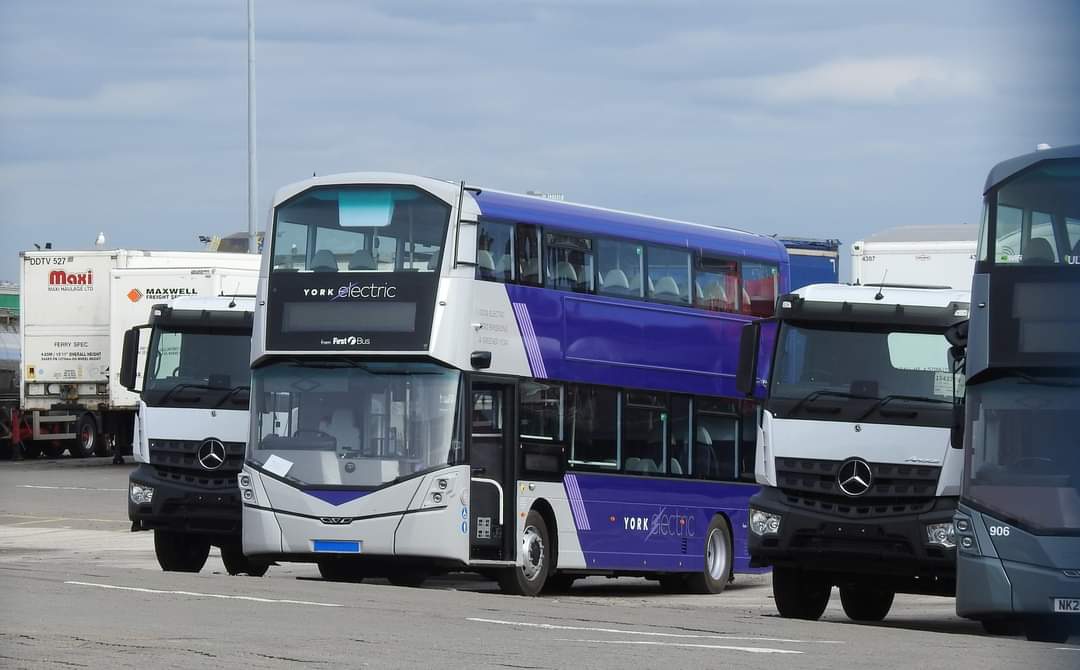 transportinyork's tweet photo. These buses are the FUTURE for First York and they will be replacing ALL diesel buses in the fleet and there shouldn't be any more diesel buses in First York by the end of 2023 #bus #ukbus #firstbus #firstyork #future https://t.co/oU03QQKzi5