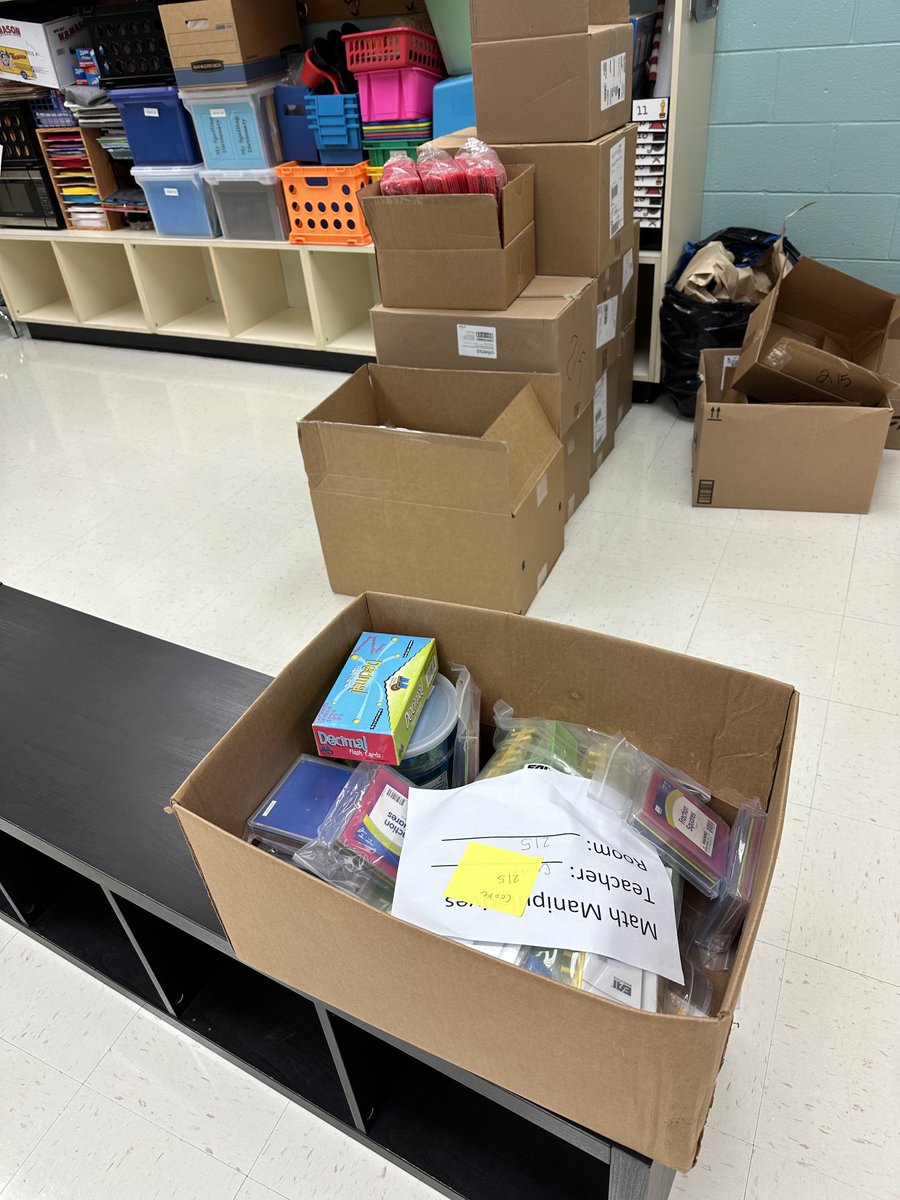 Beth Cooke (she/her/hers) (@cooke_4th) on Twitter photo The Math elf delivered manipulatives for my students to use and our supplies for their Math notebooks are in! Getting excited!!! @HTmathematics <a href="/SamanthaAnstett/">Samantha Anstett (she/her)</a> <a href="/P__Rockin_Robin/">Veronica Del Bagno</a> The Math elf delivered manipulatives for my students to use and our supplies for their Math notebooks are in! Getting excited!!! @HTmathematics <a href="/SamanthaAnstett/">Samantha Anstett (she/her)</a> <a href="/P__Rockin_Robin/">Veronica Del Bagno</a>