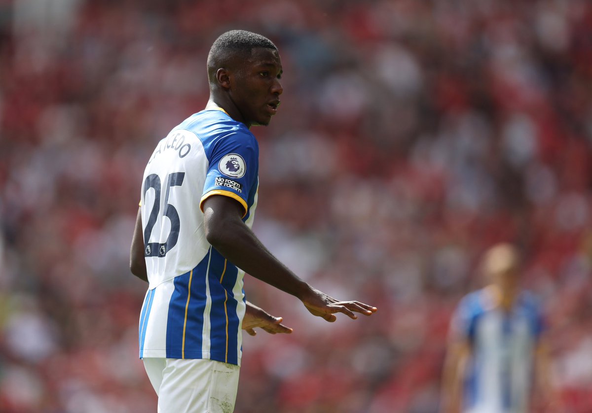 FabrizioRomano's tweet photo. Moisés Caicedo deal 🚨🇪🇨

Brighton made clear they sell Caicedo to the highest bidder — next 24h, crucial.

Chelsea are on it, pushing with ‘dream’ to present Moisés on Sunday.

Liverpool made contact with Brighton in the morning planning to submit formal bid in following hours. https://t.co/tu5kSzU0l6