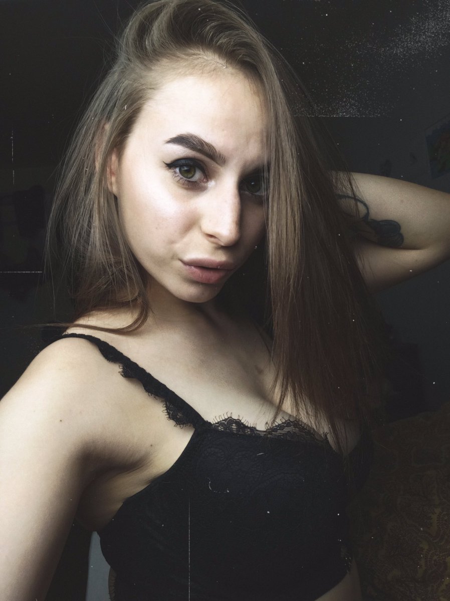 Tuzooooova's tweet photo. Скину тебе нюдс за ретвит и лайк
В приватный канал https://t.co/uhjwMv3oOu выложила очень горячие фото своих форм и дырочек🥵
Сервис с фуллами: https://t.co/QY8xhKq8eN
Бесплатный телеграм: https://t.co/aEvIo2WMSp.    #нюдсочетверг #bigass #bigbooty https://t.co/KrqYygAiv1