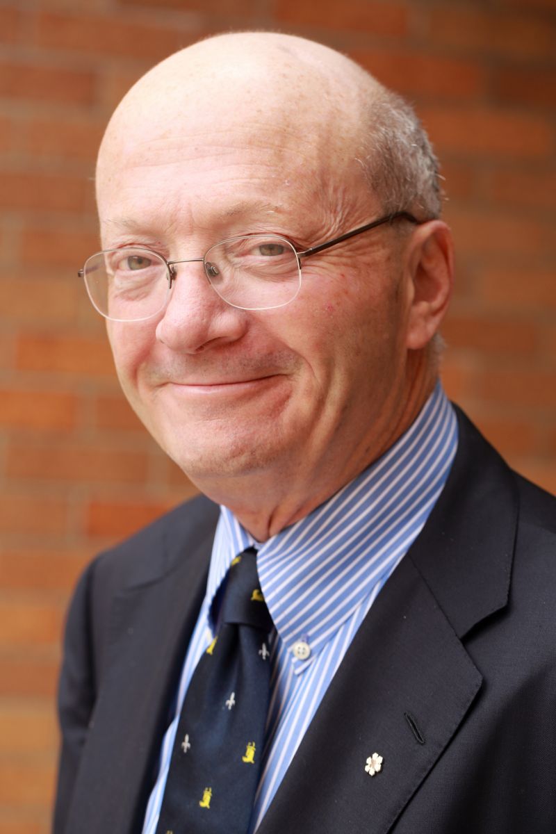 The School of Policy Studies is mourning Senator Hugh Segal, a policy leader who passed away on 09 August 2023 at the age of 72. He leaves a lasting legacy of non-partisan leadership in the Policy Studies community at Queen’s, across Canada and beyond. queensu.ca/sps/rememberin…