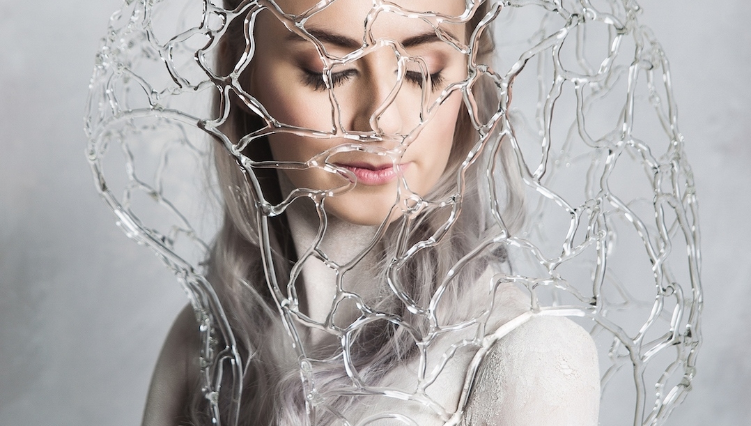 Karolina Skorek shares her tips to get exhibited and command high sales prices here: shorturl.at/emvBD
#portraitphotography #creativephotography