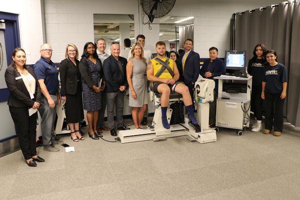 CHPHUWindsorKIN (@chphuwindsorkin) on Twitter photo UWindsor was proud to welcome the Hon. Jill Dunlop, Ontario's Minister of Colleges and Universities this morning. Check out this campus tour stop in the CHPH! UWindsor was proud to welcome the Hon. Jill Dunlop, Ontario's Minister of Colleges and Universities this morning. Check out this campus tour stop in the CHPH!