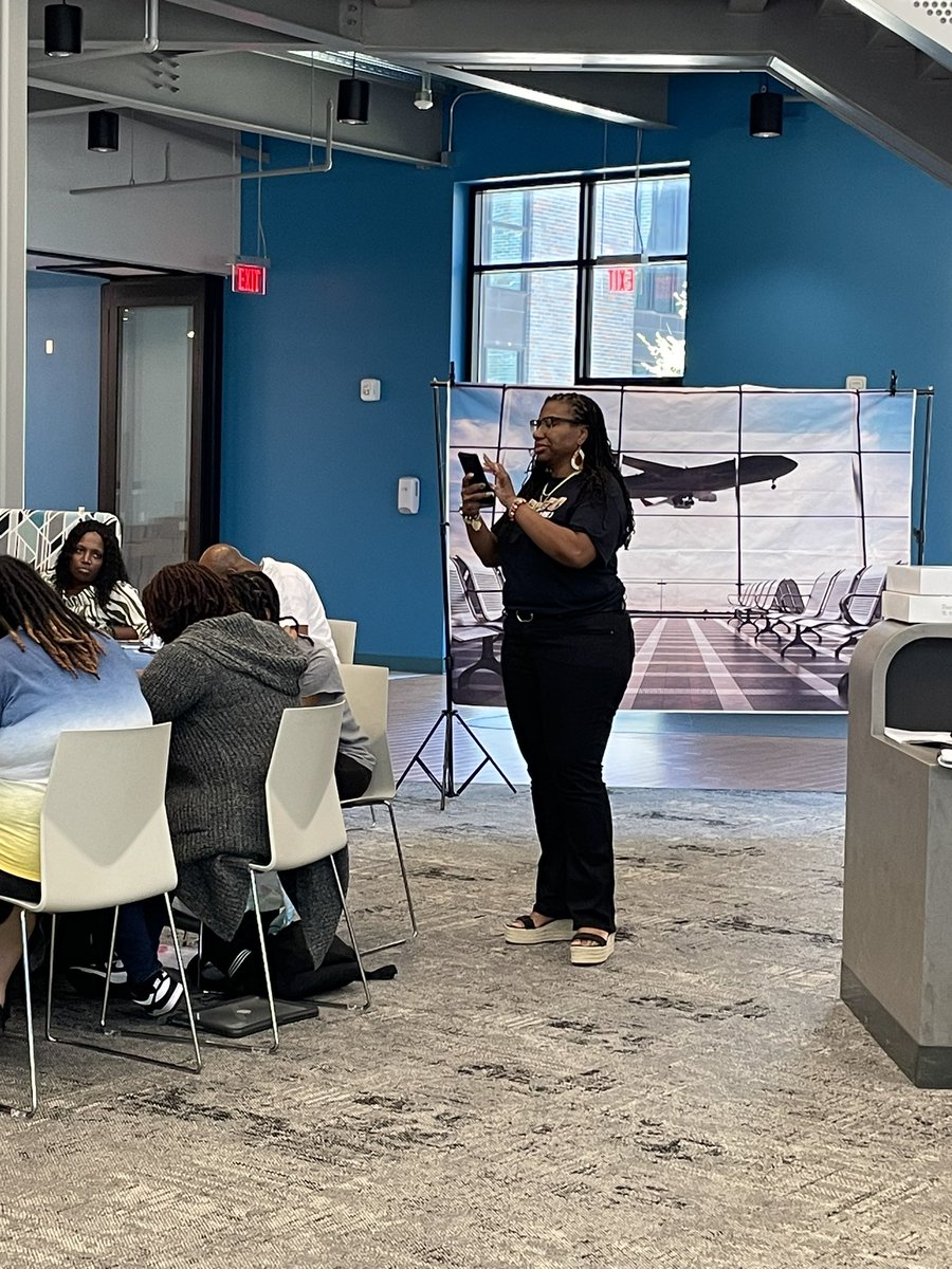 Diana Koehler tweet media