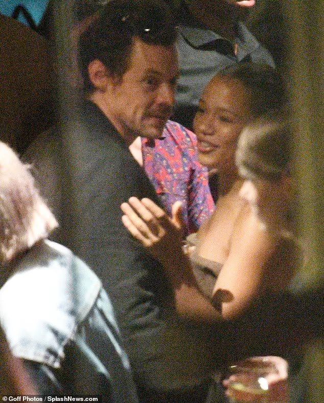 hsdcandids's tweet photo. More of Harry and Taylor Russell in London last night - August 9 https://t.co/Gg8OmkFYQW