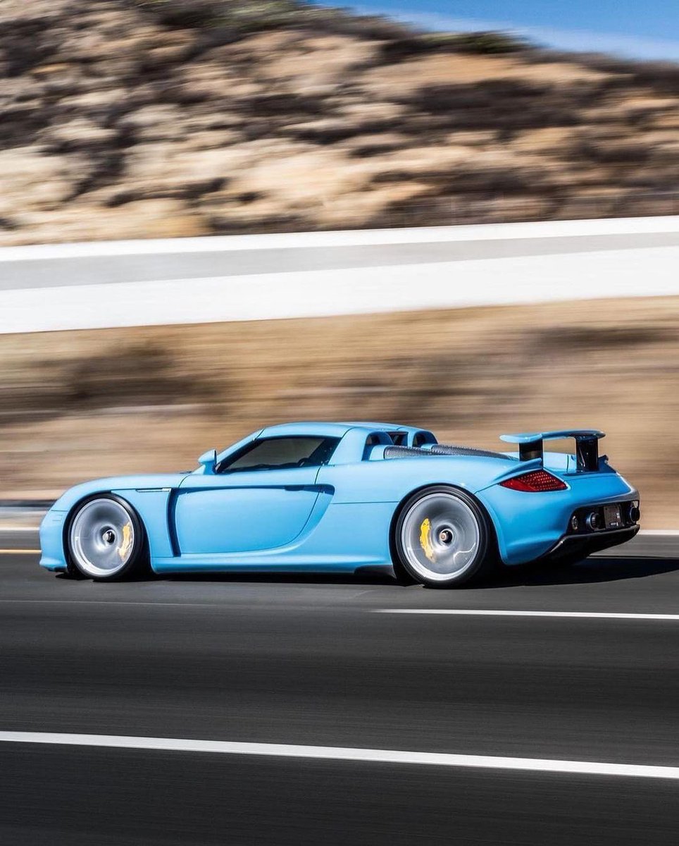 GentlemanCarWorld tweet media