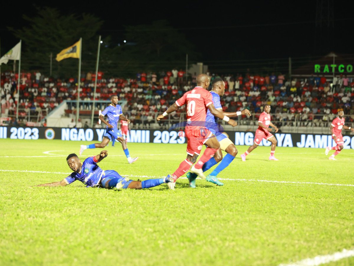 azamtvtz's tweet photo. 40' | #NgaoYaJamii 

Simba 0-0 Singida

LIVE #AzamSports1HD 

 #NgaoYaJamii2023 #NgaoYaJamii #CommunityShield #CommunityShield2023  #Tanga2023  #MitoNiMaishaYetu #10DaimaDamdam #SimbaSC #SingidaFountainGate #SimbaSingidaFG #SimbaVsSingida https://t.co/L9LZHBClqH
