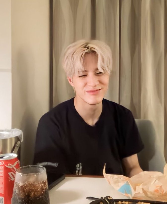 우당탕탕 맨날 다치는 이졔노 여친...