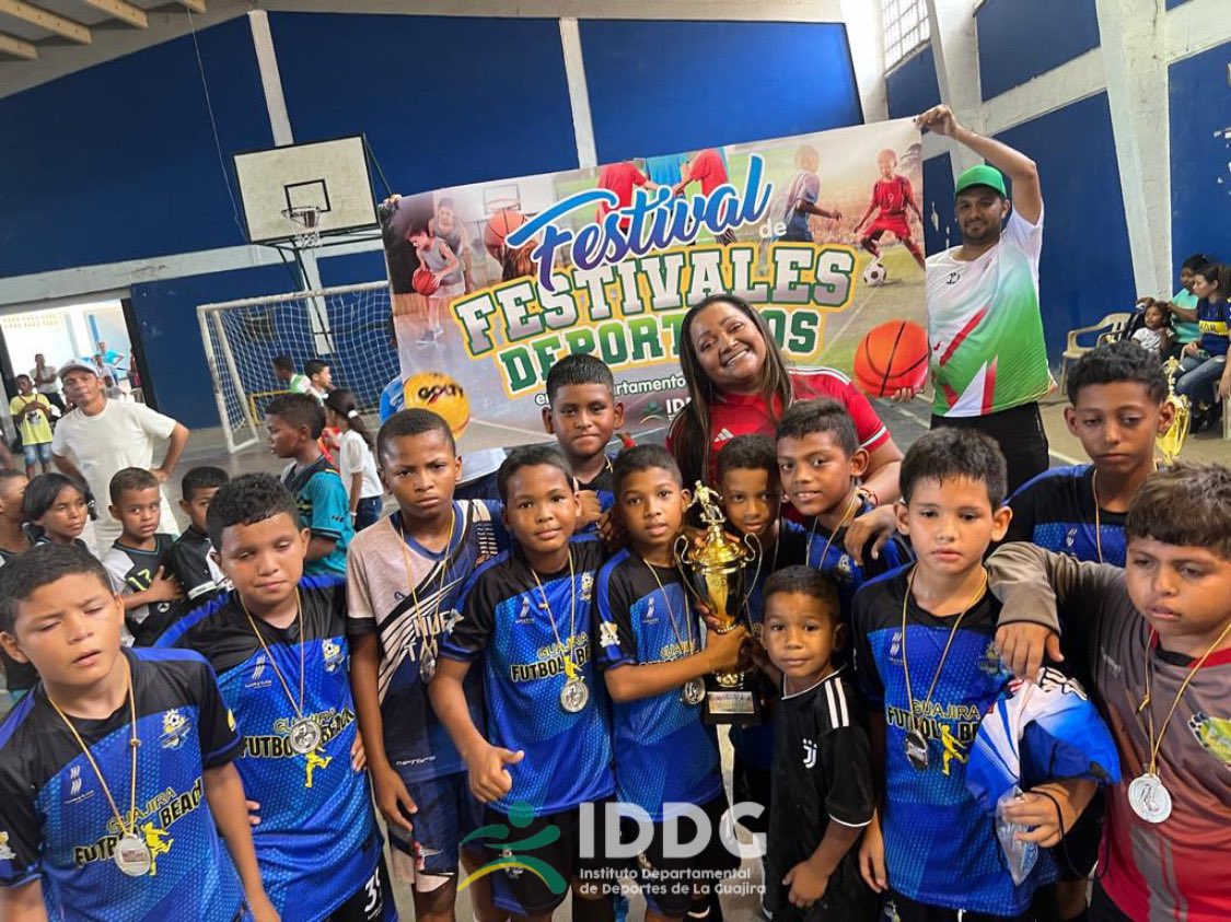 IddgGuajira's tweet photo. El colegio Sagrado Corazón de Jesús de Riohacha y el Club Albania F.C. alcanzaron los dos cupos para representar al departamento en la fase regional que se realizará en Cartagena. https://t.co/PMm6xvZQ3p