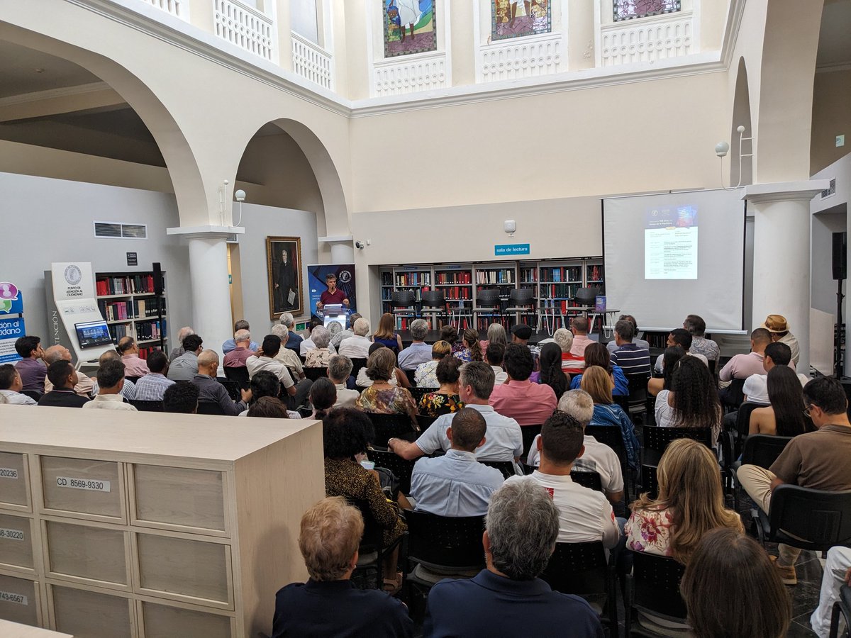 mgarcide's tweet photo. Seminario "100 años del Banco de la República" en BanrepculturalCartagena https://t.co/QtHdZ18okM