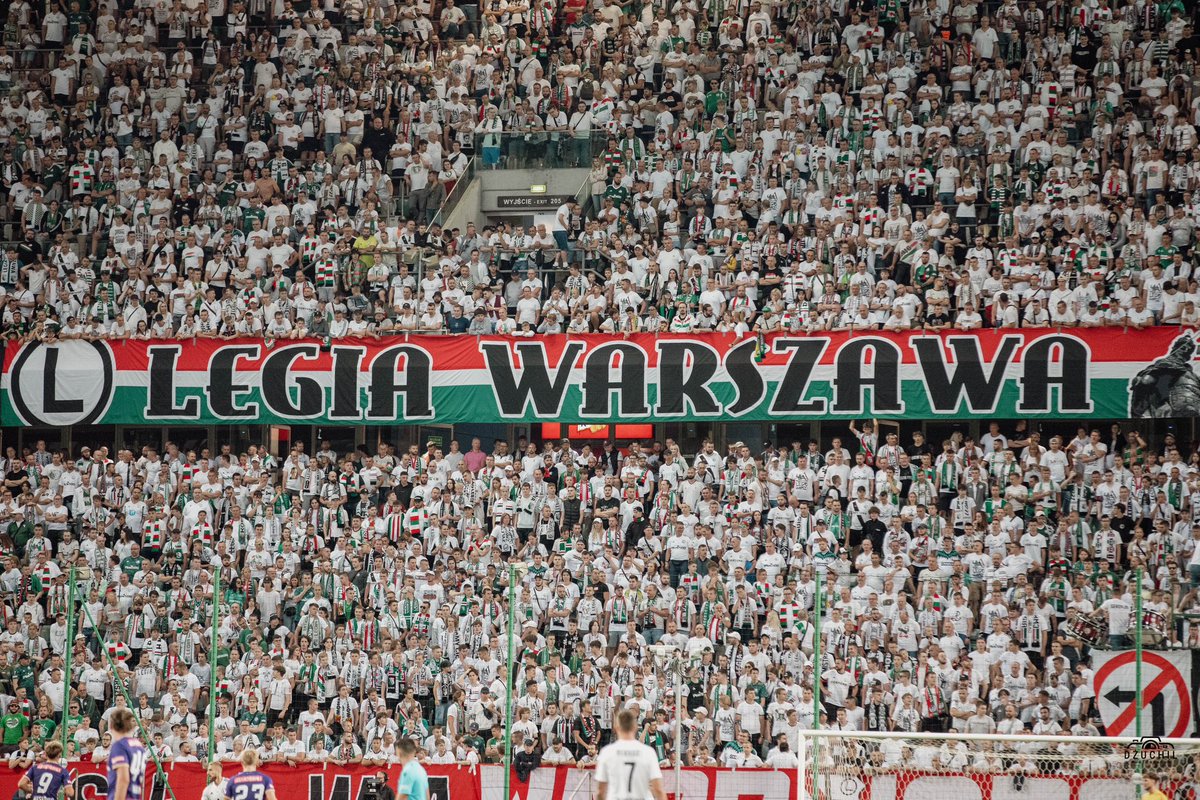 Kasiaa1916's tweet photo. Zapraszam na mojego Facebooka lub Instagrama, świeżutkie zdjęcia z dzisiejszego meczu! 🫡
https://t.co/sLrtGEkc4g
https://t.co/sf8yGUJzab
#legaus #legia #legiawarszawa #austriawieden #wien https://t.co/LR62P3mDvb