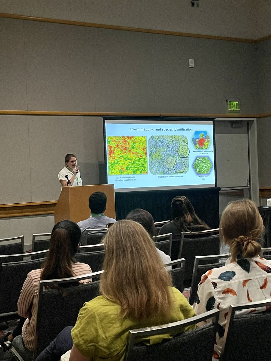 Great #EAA2023 talk by <a href="/shanbay/">Shannon Bayliss (she/her)</a>! Hyperspectral imaging of tropical forest canopies by <a href="/shanbay/">Shannon Bayliss (she/her)</a>. Shoutout to <a href="/UTK_EEB/">UTK EEB</a> family