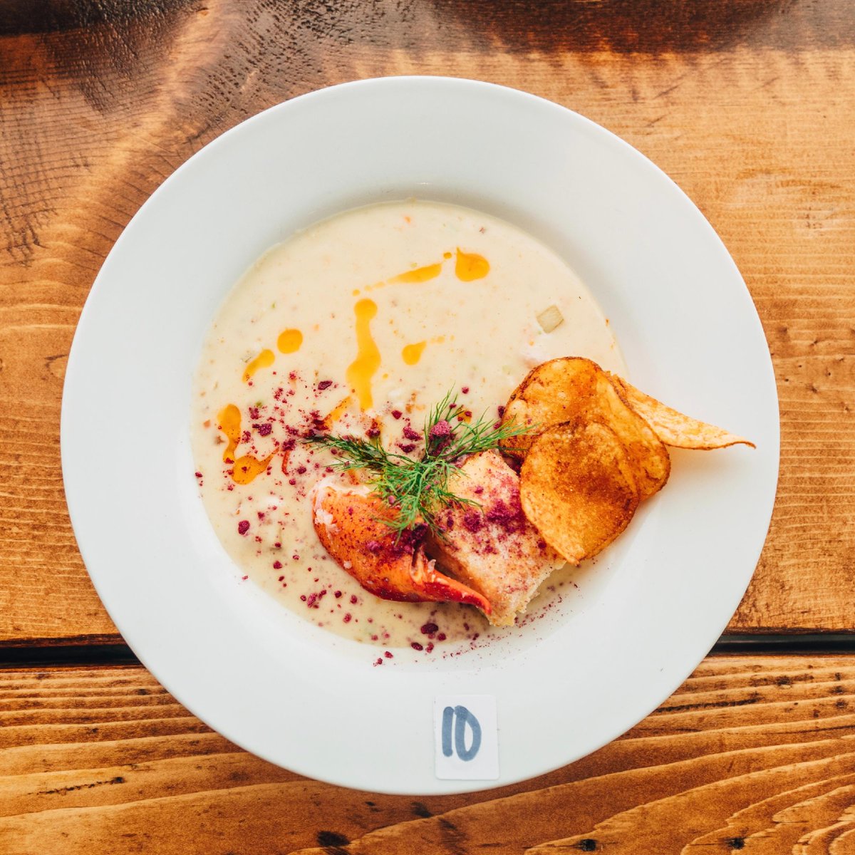 🥔🍲 Calling all PEI culinary talents! 

Unleash your chowder magic in the PEI Potato Chowder Championship!  

Prepare your BEST classic PEI potato chowder for a chance to win up to $1,000, and display the championship seal on your restaurant’s menus! 🥇 peishellfish.com/competitions/f…