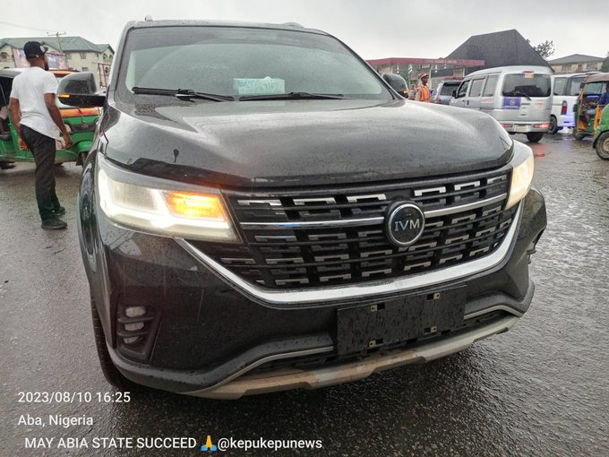 Okwudilidave's tweet photo. Just in: Abia State Governor @alexottiofr has acquired INNOSON VEHICLES IVM G6T Model 2023 for all commissioners in Abia State. 
This is very commendable.

Let's rally behind and take pride in our homegrown Nigerian products. 🚗🇳🇬 
#SupportLocalproducts #InnosonVehicles