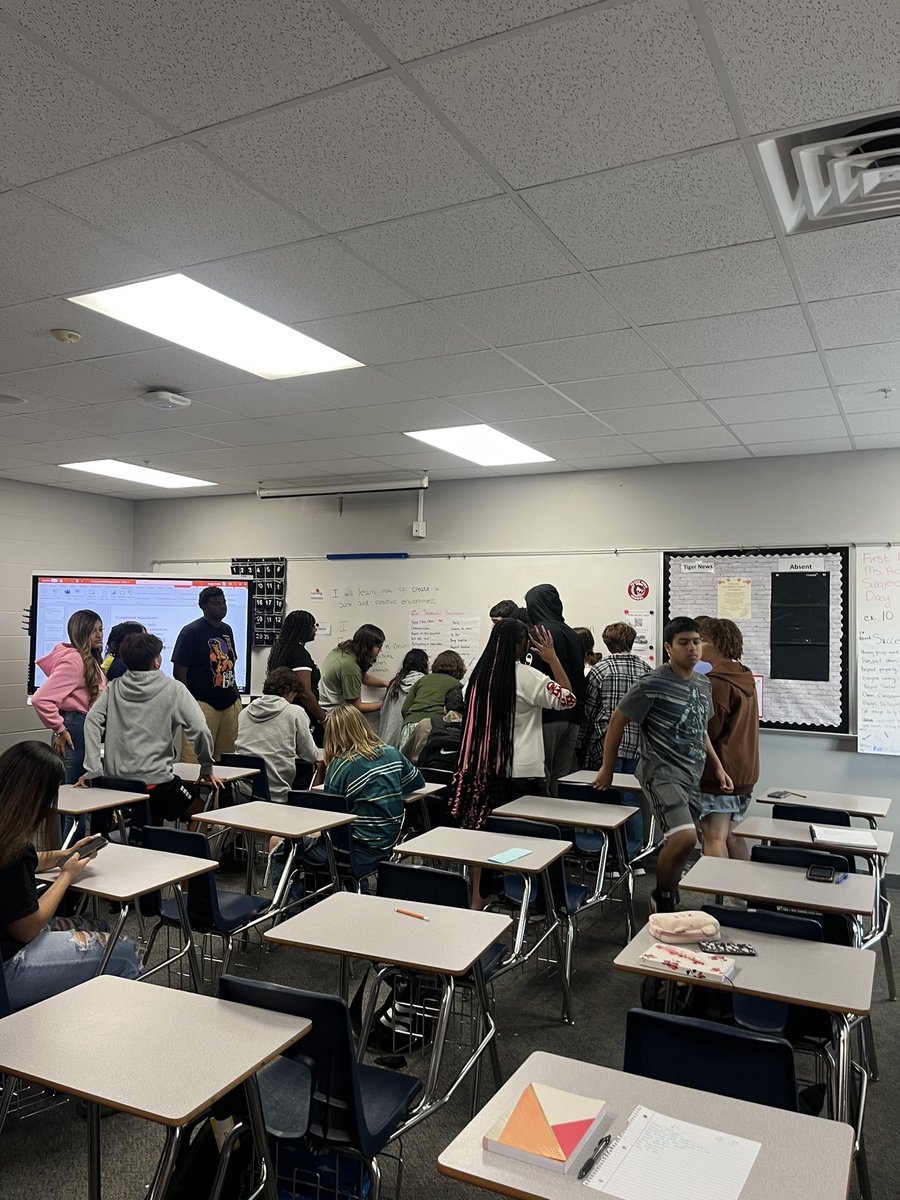 bonsga's tweet photo. Building relationships and setting classroom norms! @THS_ELA @THS_Tigers https://t.co/FVQDpmy3gn