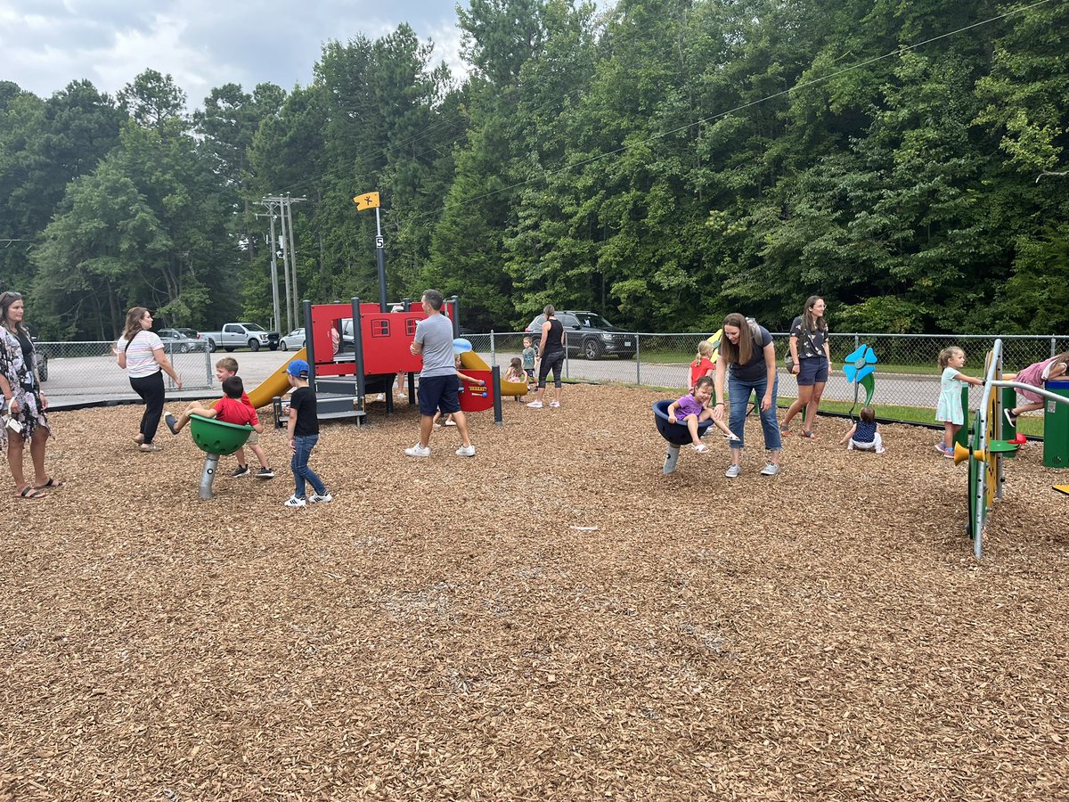 Dr. Courtney Jones tweet media