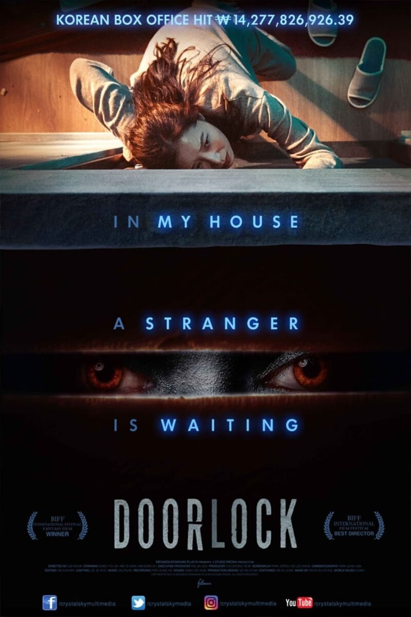 egementk's tweet photo. Yine sürükleyici bir Güney Kore gerilim/gizem filminden geliyorum. "Door Lock" (2018) yalnız yaşayan bankacı bir kadının evinin kapısının geceleri açılmaya zorlanmasıyla gelen paranoya ve çevresindeki herkesin şüpheli duruma düştüğü merakla izleten bir film. Şans verilebilir. https://t.co/gpabzIdLVO