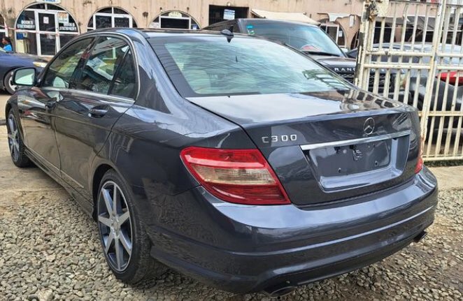 Mercedes Benz C300 2009 (registered)
 
🧶 3,800,000
🧶Call/WhatsApp 09093532474
  Buy &amp; Sell Cars At An Affordable 
 
#primeautos #ao