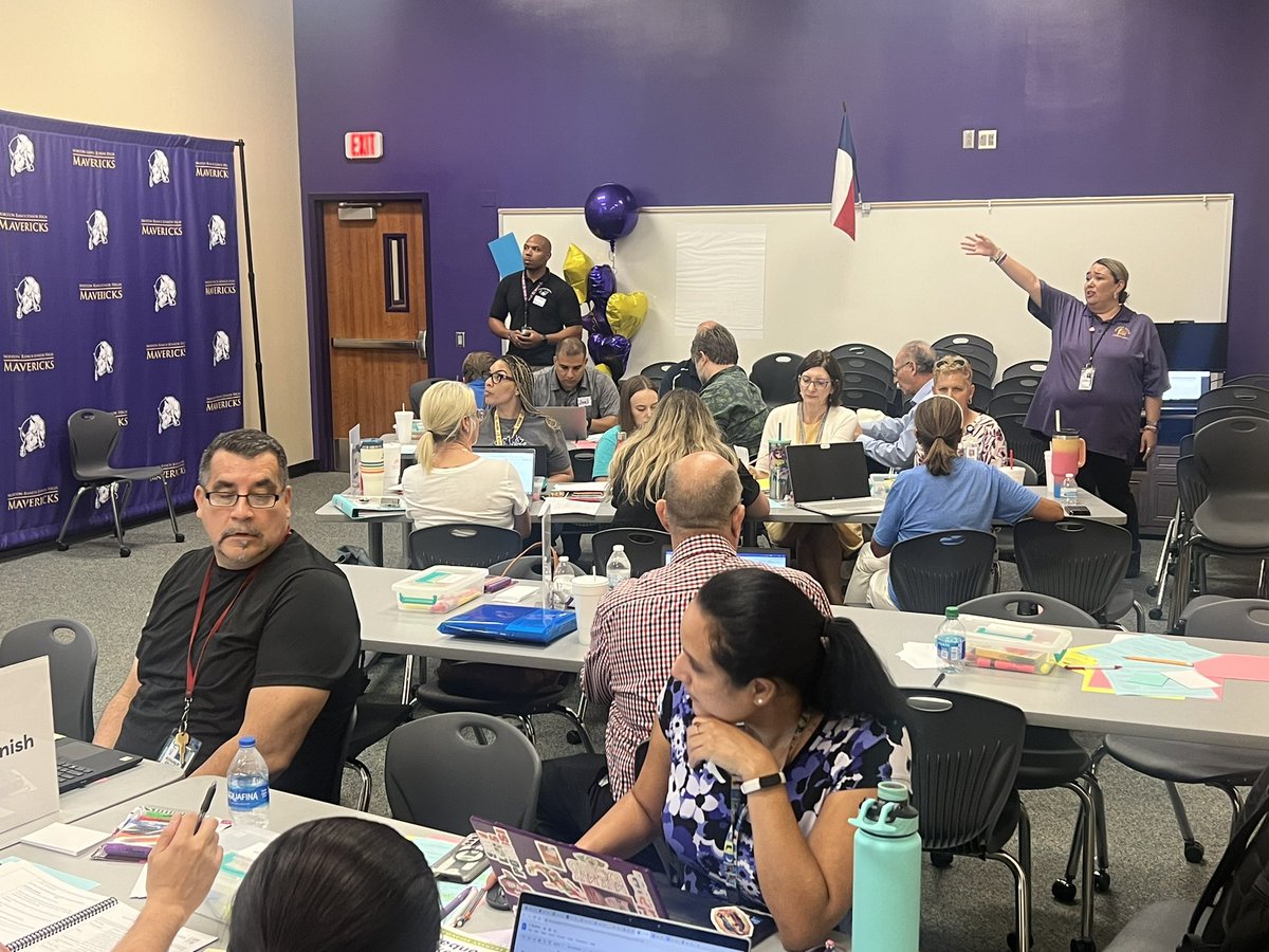 Phillip Reed tweet media