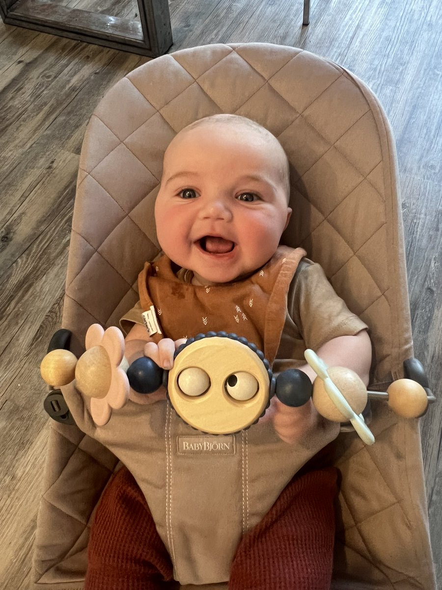 MrsAndersonOCSB's tweet photo. This sweet boy is 3 months already! #SuttonRed https://t.co/dGvhbXliR5