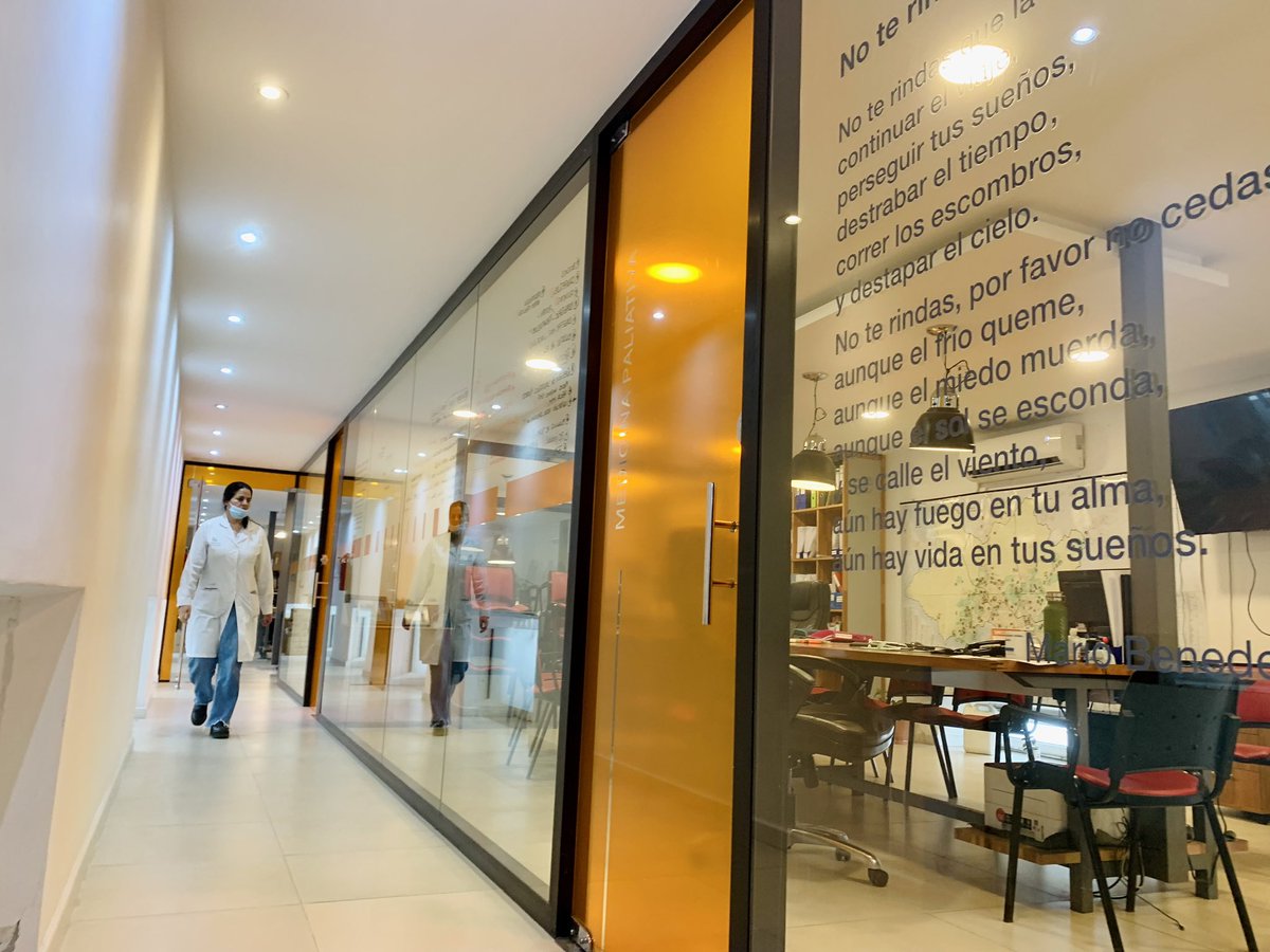 MacielHospital's tweet photo. 👉¿Qué lugar ocupa el Uruguay en la región con respecto a los Cuidados Paliativos?

👉Nueva ley de Cuidados Paliativos 

Escuchá la entrevista de la Dra. Gabriela Píriz, jefa del servicio de Medicina Paliativa del Hospital Maciel en Radio Sarandí

https://t.co/prj5qq3tKQ https://t.co/skNH8kFvUs