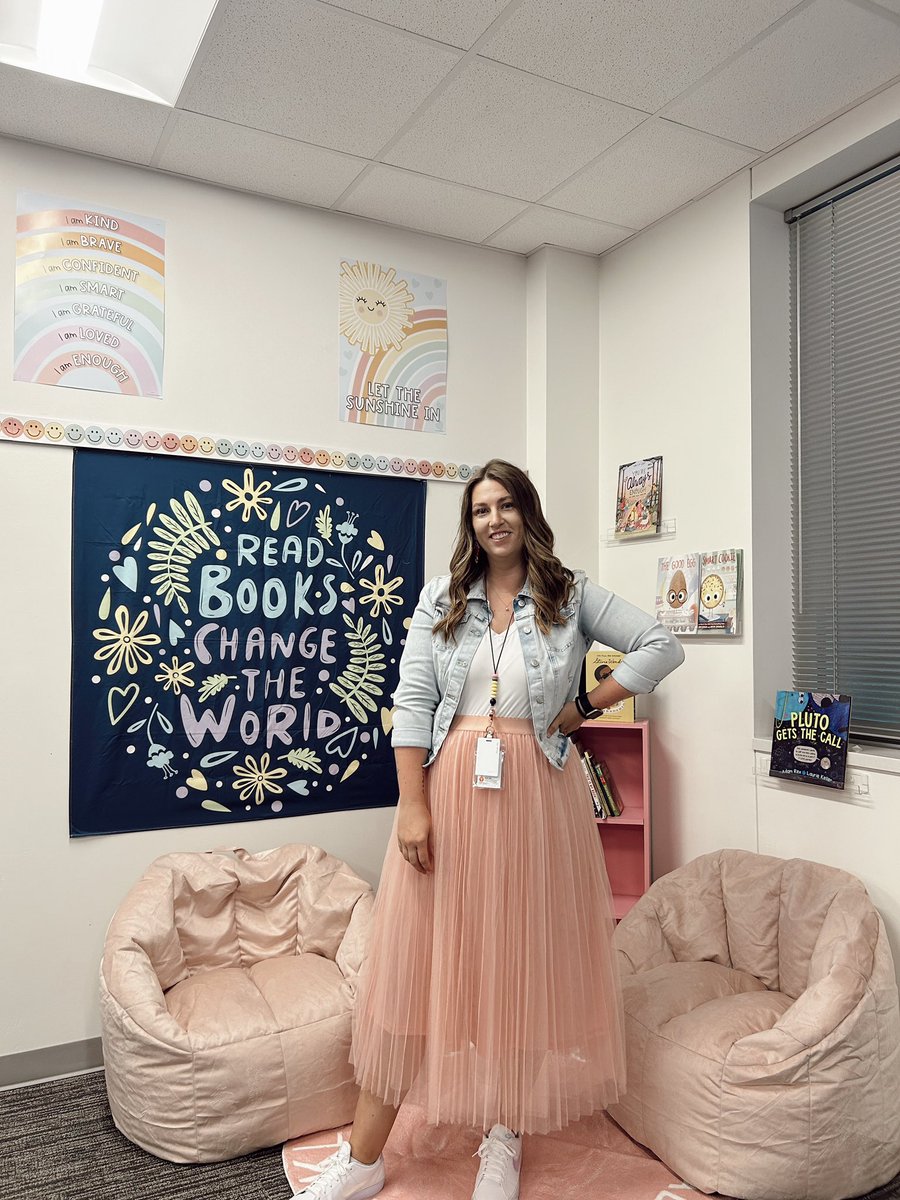 Mrs. White tweet media