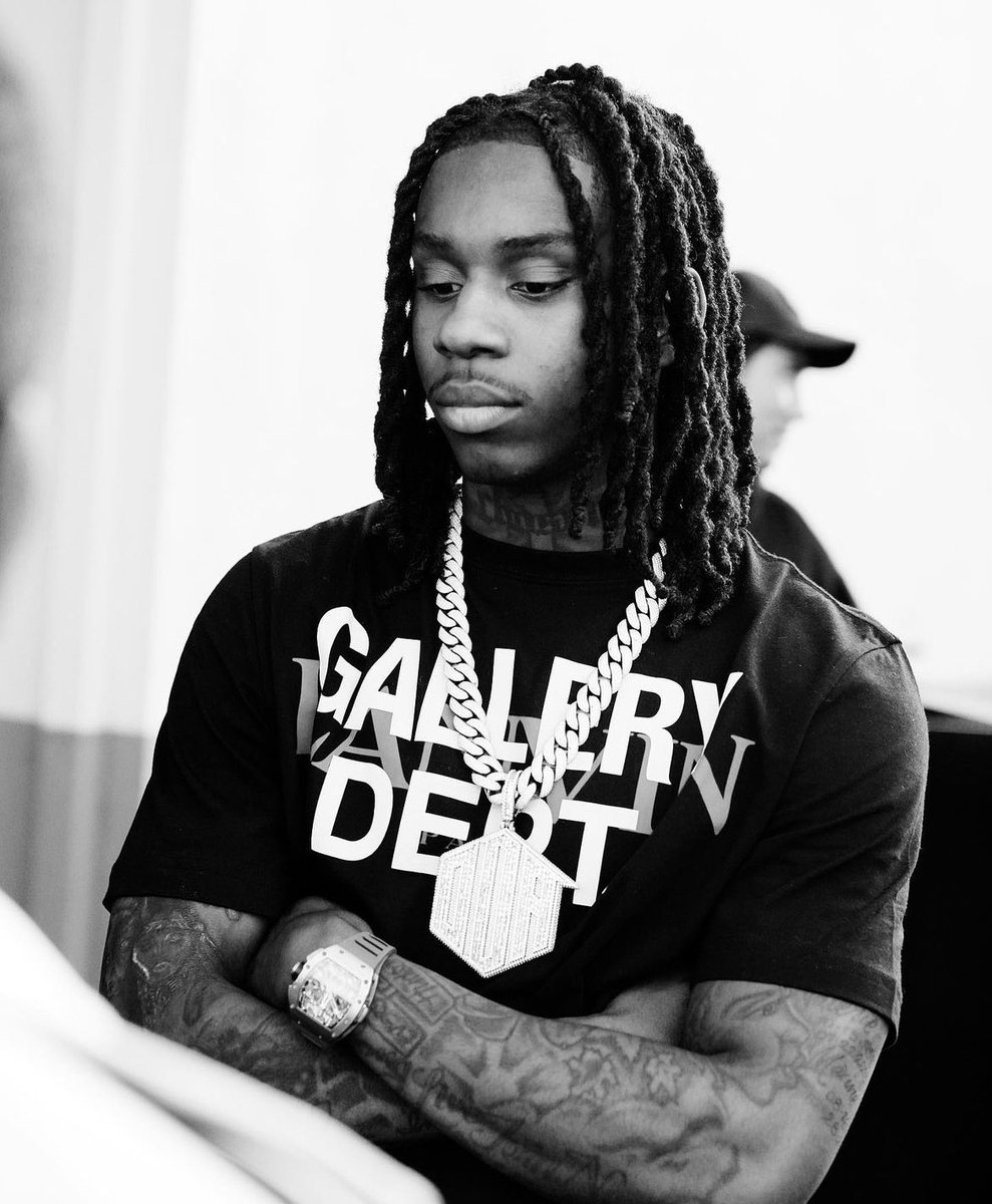 Polo G now has 𝗘𝗩𝗘𝗥𝗬 album certified at least 𝟮𝗫 𝗣𝗟𝗔𝗧𝗜𝗡𝗨𝗠 or higher 🤯💿

He becomes the 𝗢𝗡𝗟𝗬 rapper to currently have 𝗘𝗩𝗘𝗥𝗬 album achieve this. 𝗛𝗜𝗦𝗧𝗢𝗥𝗬.
